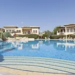 Aphrodite Hills Θέρετρο 4*
