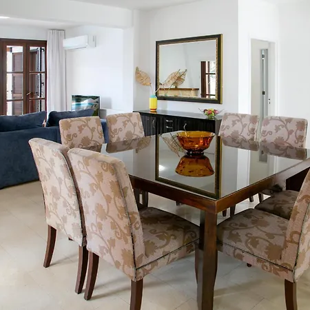 Resort Aphrodite Hills 4*