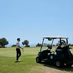 Üdülőközpont Aphrodite Hills 4*