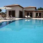 Aphrodite Hills 4*