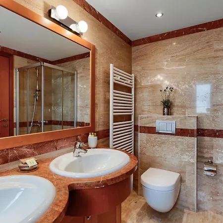 Üdülőközpont Aphrodite Hills 4*