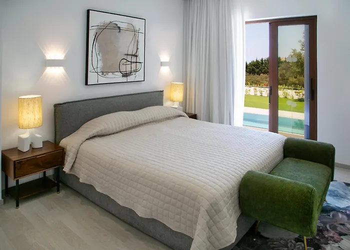 Aphrodite Hills אתר נופש 4*