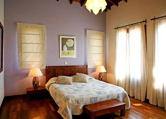 אתר נופש Aphrodite Hills 4*