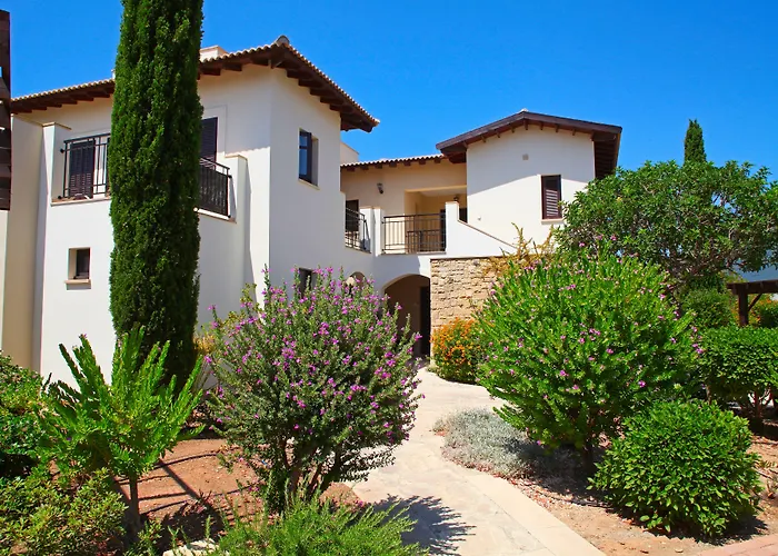 Aphrodite Hills Feriested 4*